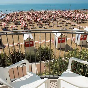 Vienna Caorle